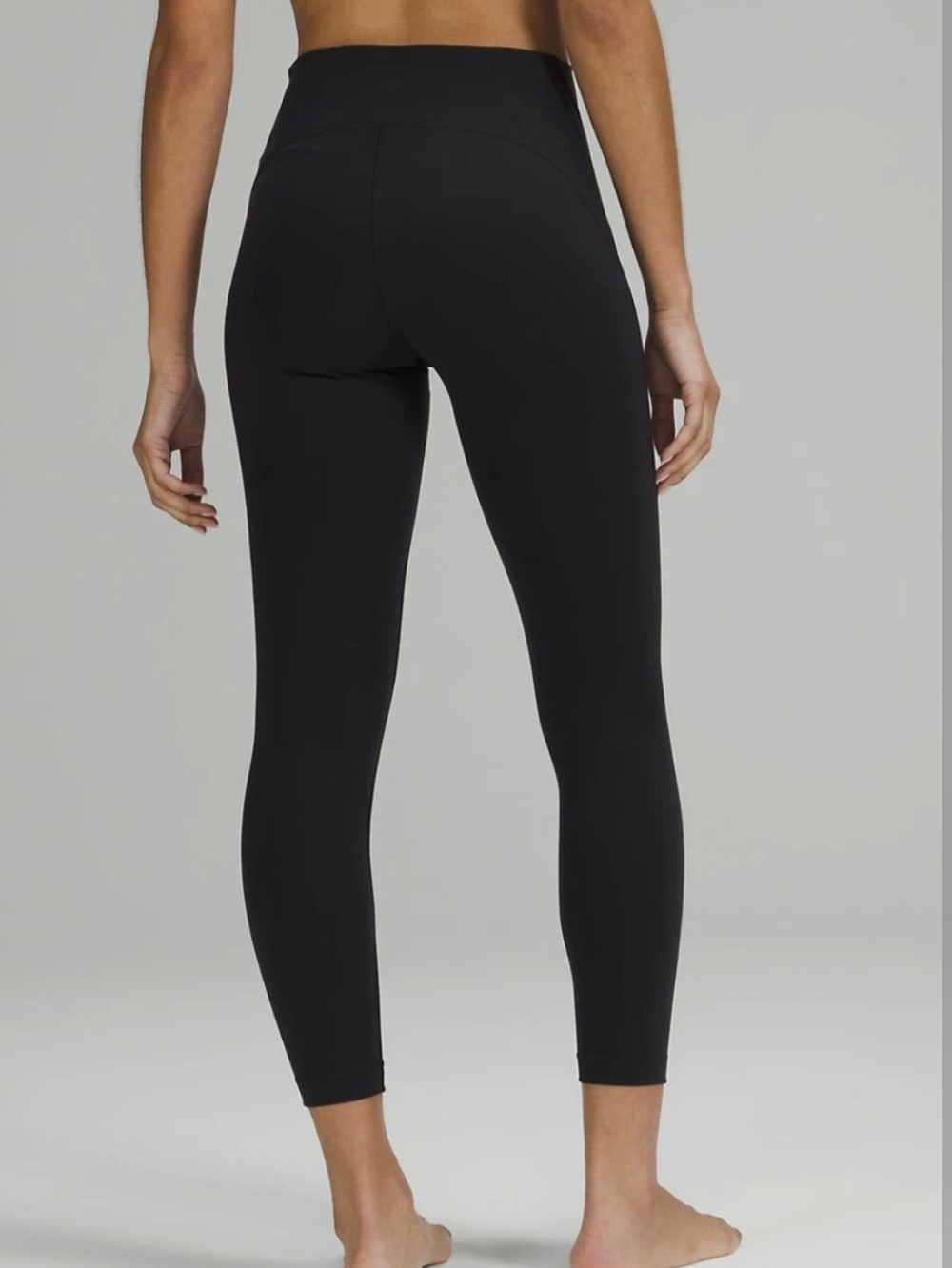 Lululemon InStill High Rise Legging - Picture 2 of 9